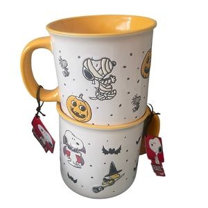 PRICE FIRM Snoopy Monsters 20oz Mug Set Vampire Mummy Wizard
